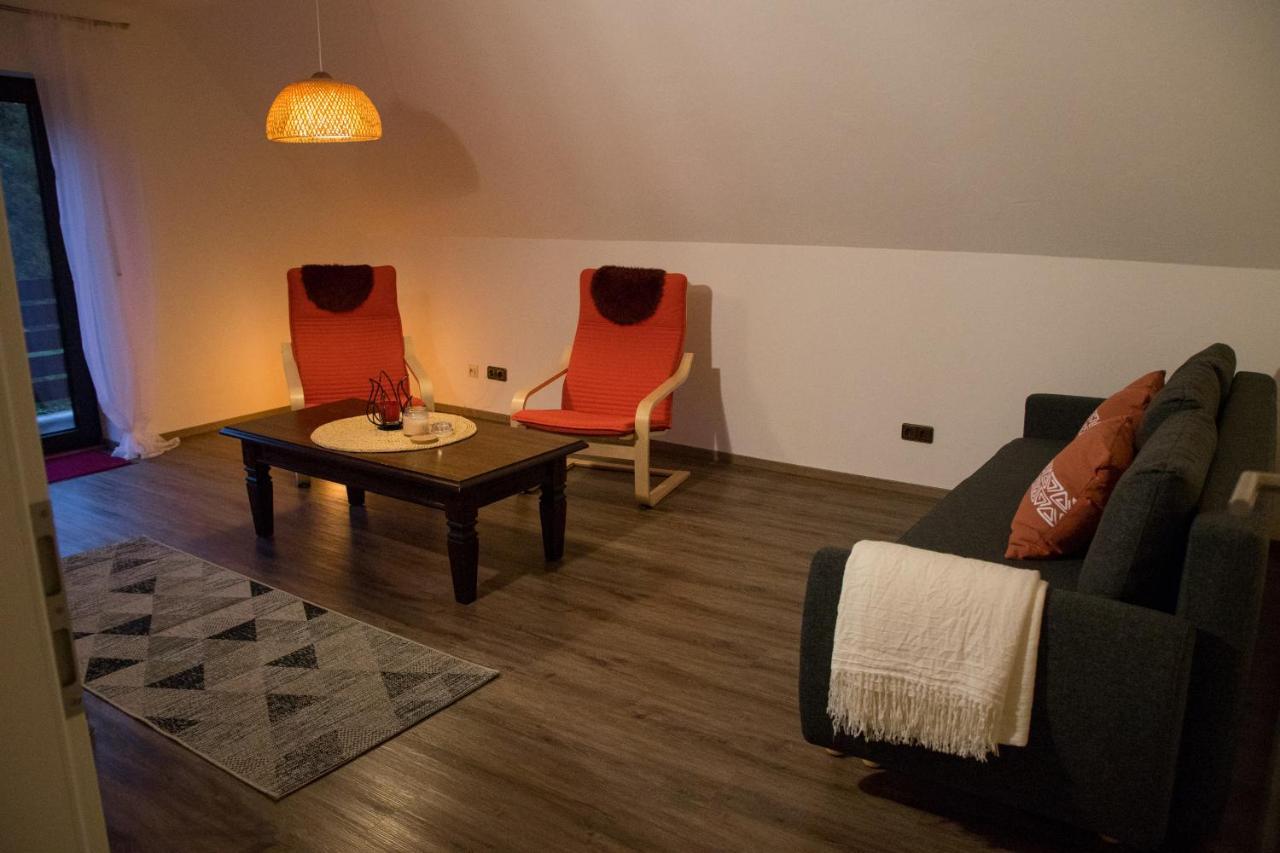Schoene Ferienwohnung In Kuerten ภายนอก รูปภาพ